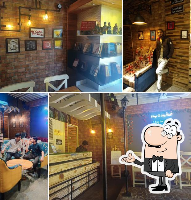 The interior of Ginni Buns