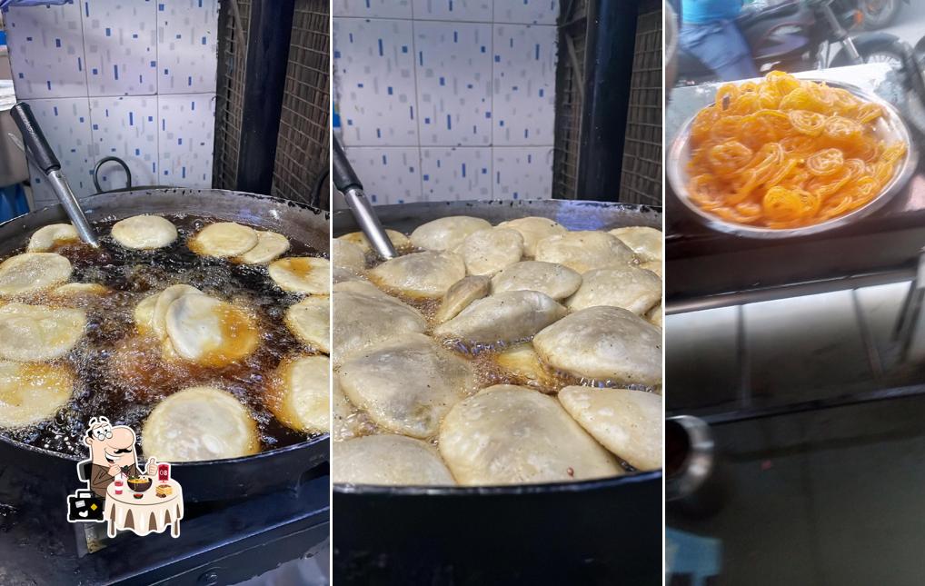 Ramen at Sri Dev Samosa Stall