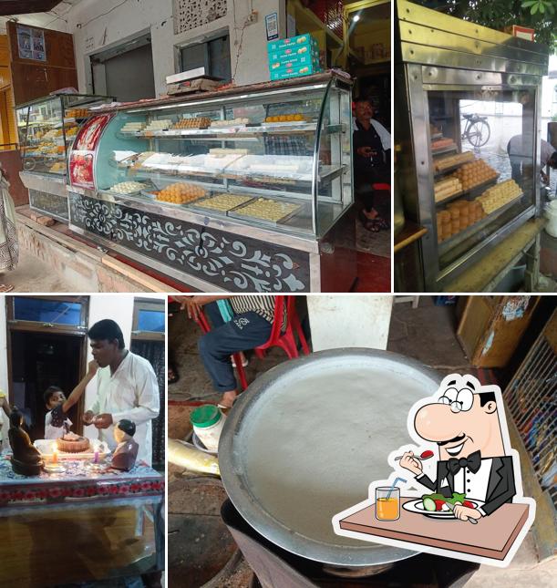 Food at Pal Misthan Bhandar