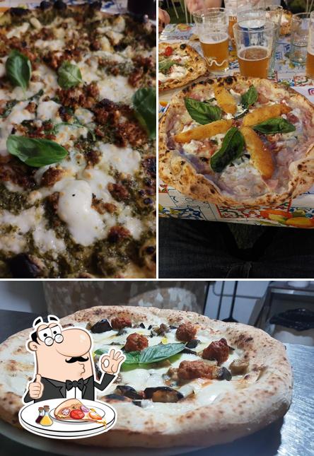 A Napul'è - Pizzeria Benevento, puoi ordinare una bella pizza