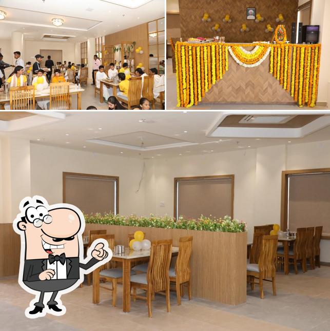 The interior of Shree Khodiyar Kathiyawadi Dhaba