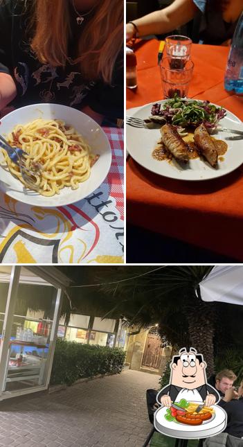La immagine di cibo e interni da Trattoria Cacio e Pepe