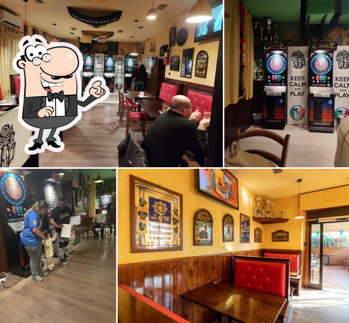 Dai un'occhiata agli interni di Dinky Pub Arezzo