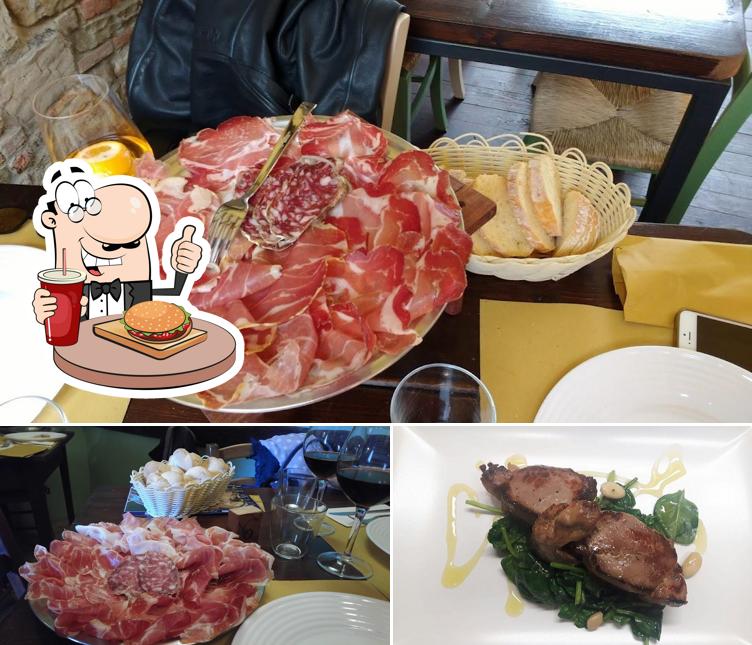 Ordina un hamburger a Locanda del Verro