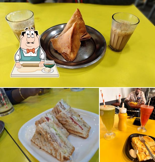 Samosa at TEA TOWN