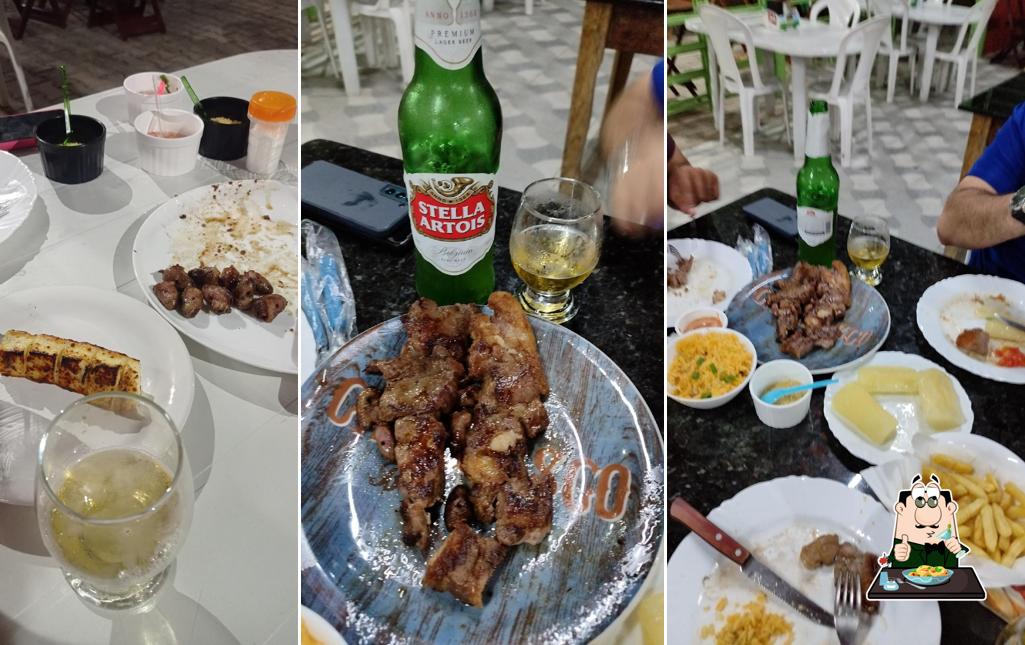Platos en Espeto do Louro