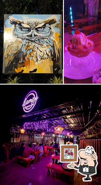 Check out how Lamps Shamlu's Cafe looks inside
