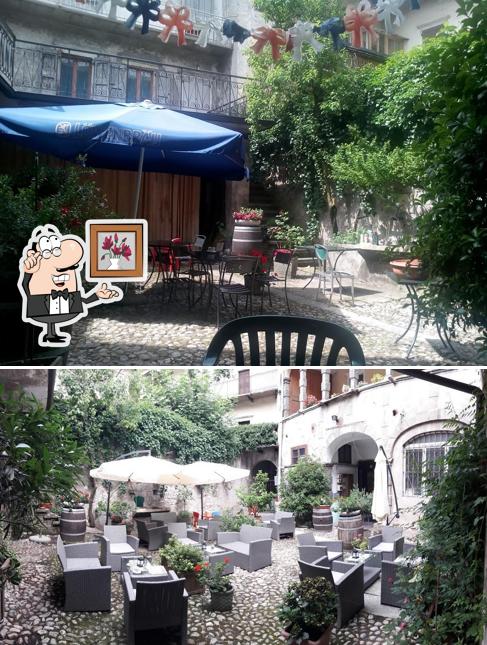 Gli interni di Bar Tabacchi Bongiovanni