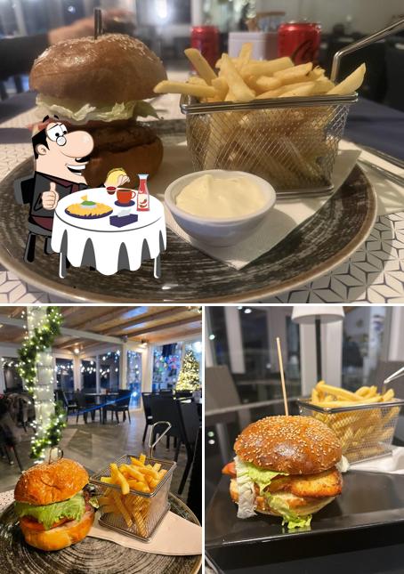 Prova un hamburger a Magrega Padel Club