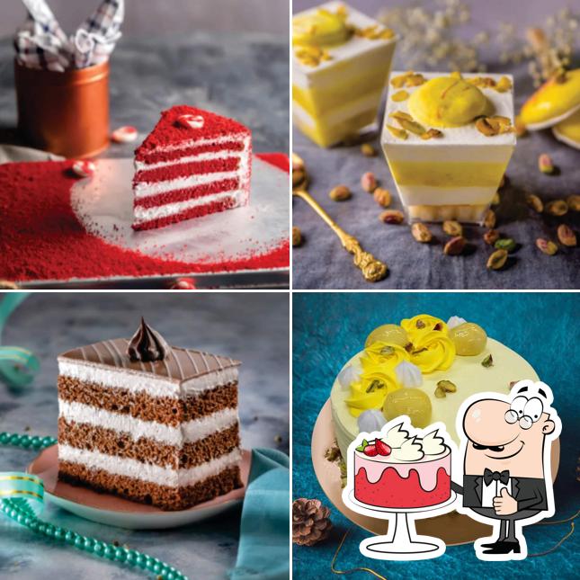 Red velvet cake at Monginis