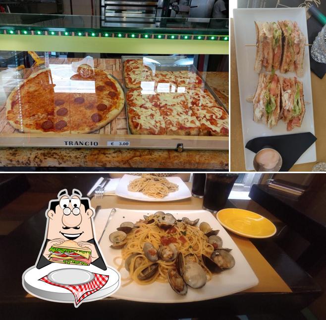 Club sandwich al Pizza Art & Kebab