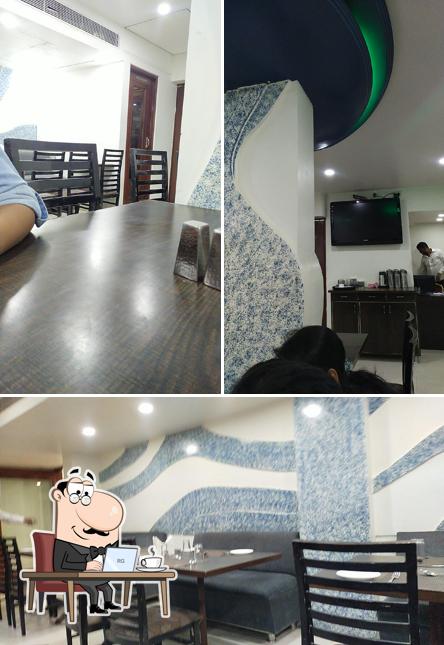 Check out how Hot Pot looks inside