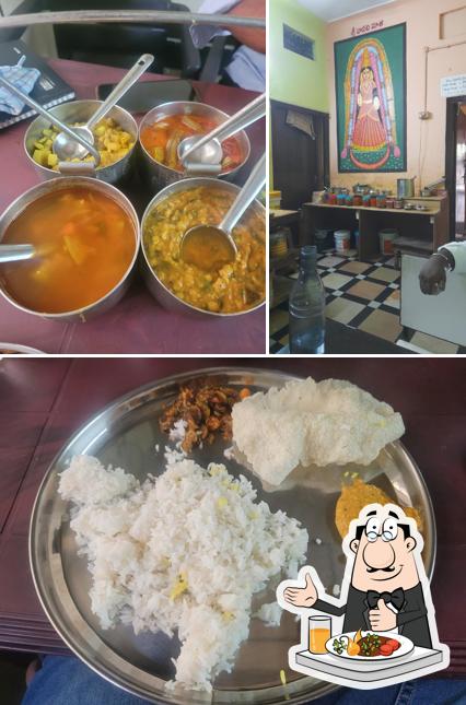 Food at MAA ATHITHI MESS