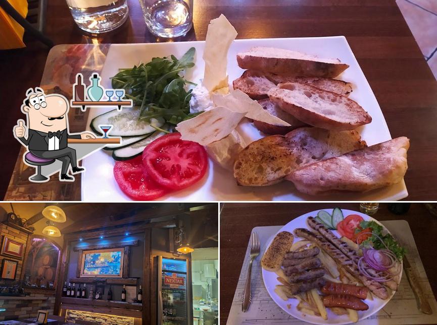 Dai un'occhiata agli interni di Trattoria Rustico