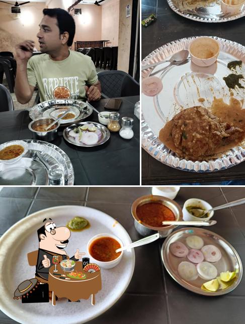 Meals at Jain Family Restaurant, Barnagar k famous dal biscuit