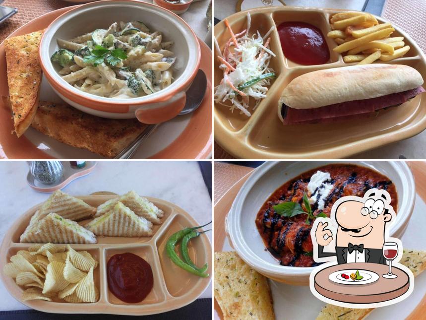 Meals at Palki Khana