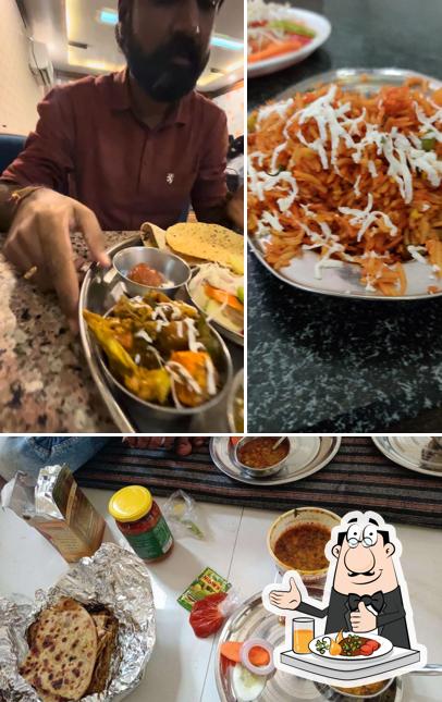 Meals at Chotiwala Restaurant station bazariya