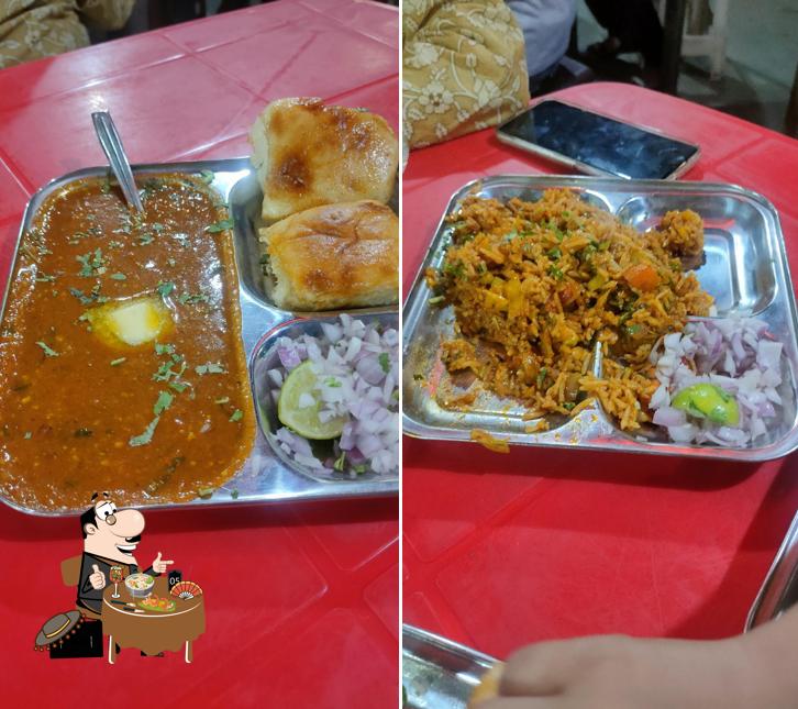 Meals at Mahavir Pavbhaji