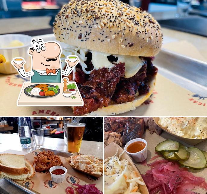 Platti al Joe's American BBQ