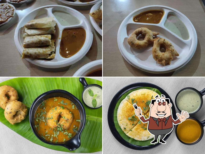 Food at Muthu Dosa Center