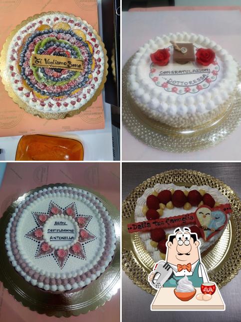 Pasticceria Sebastiano serve un'ampia gamma di dessert