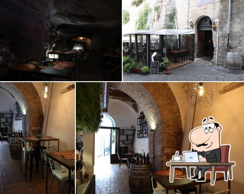 Siediti a un tavolo di Brutal restaurante