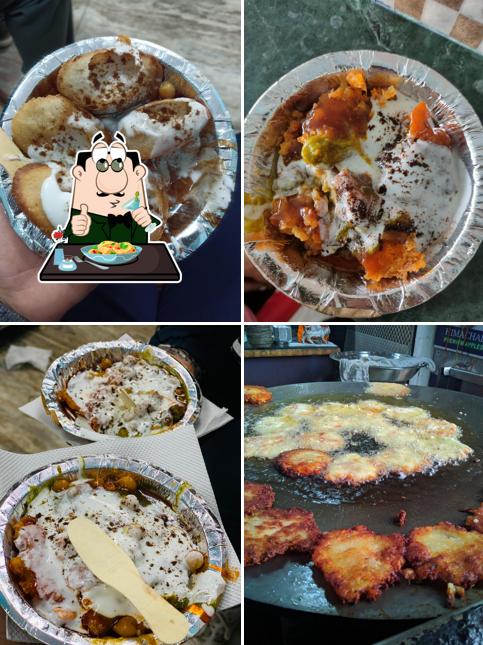 Meals at Agra Chaat Bhandar