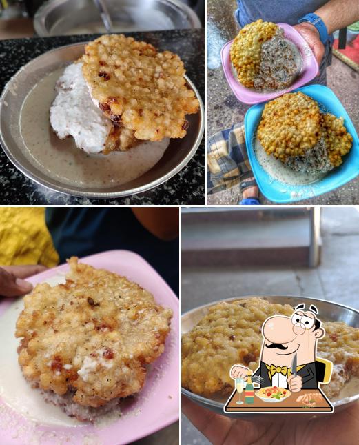 Food at Rana's Snacks (Thalipith) Centre