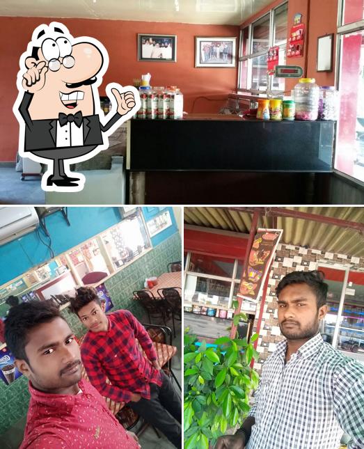 The photo of Preet Dhaba & Fast Food’s interior and food