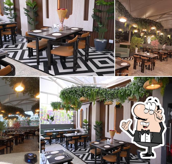 SKYROOF RESTRO UJJAIN