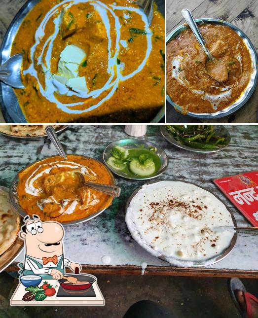 Chicken curry at Nandu Dhaba