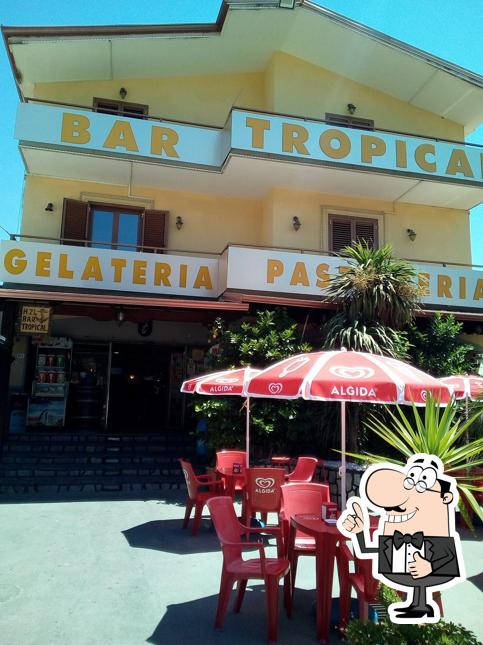 Vedi questa foto di Bar tropical ischitella