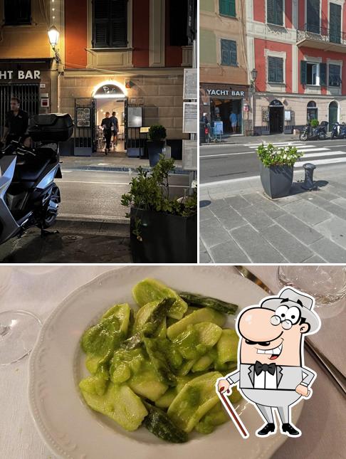 La foto della esterno e cibo di Padò