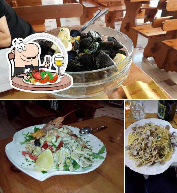 Gli ospiti di Ristorante Adriatico 2.o possono ordinare vari pasti di mare