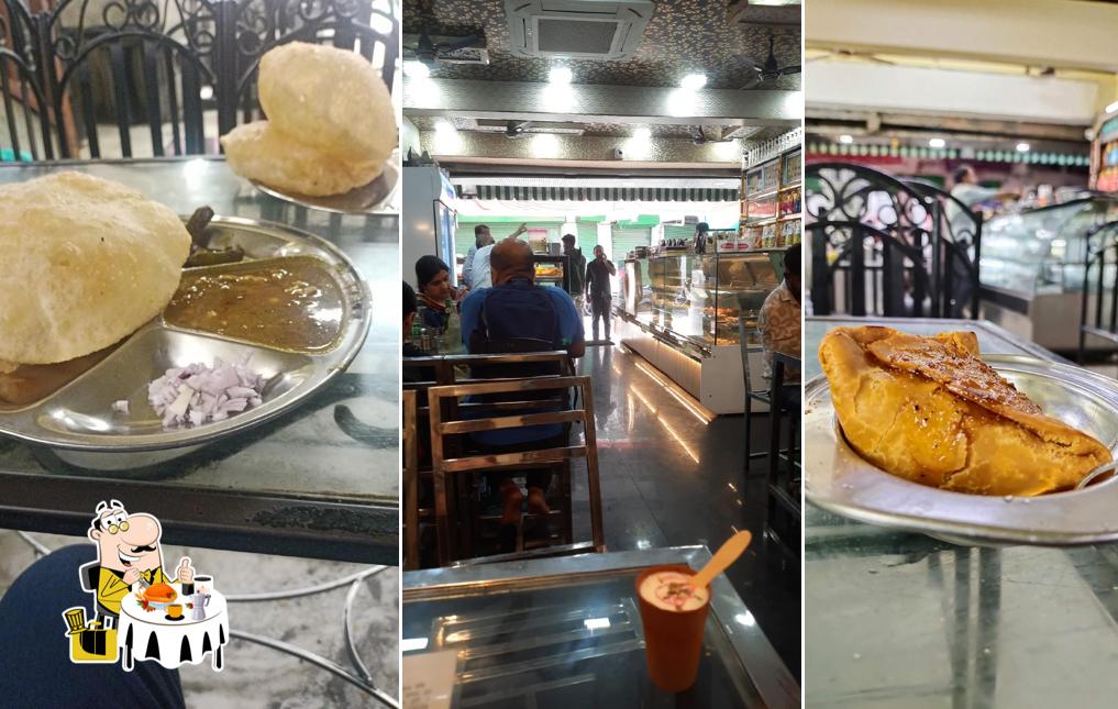Food at Khandelwal's Coffee Shop
