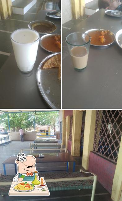 This is the image showing food and interior at Walia Punjabi Dhaba