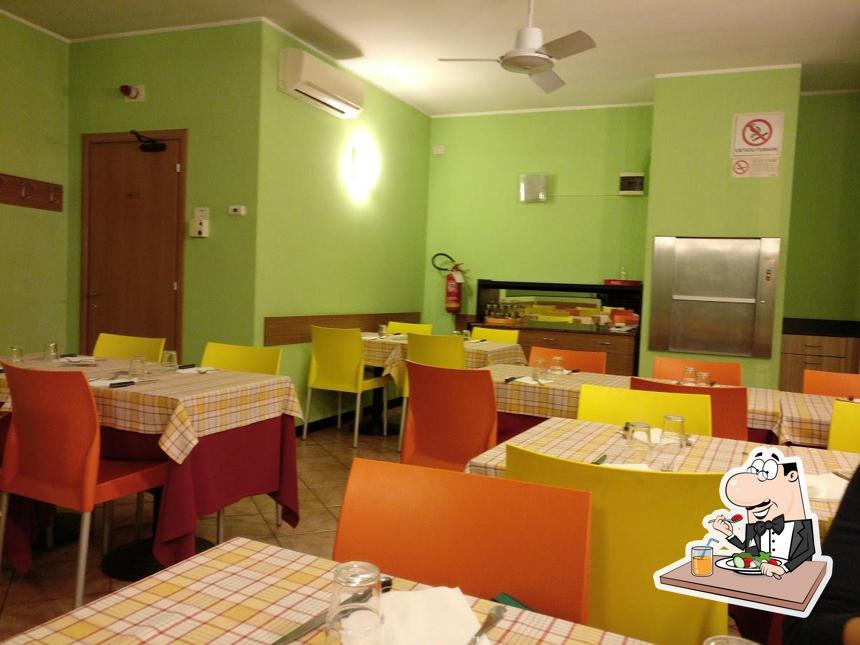 Platti al Pizzeria Ristorante Del Faraone Sas Di Elmeligy Mahmoud Aly & C