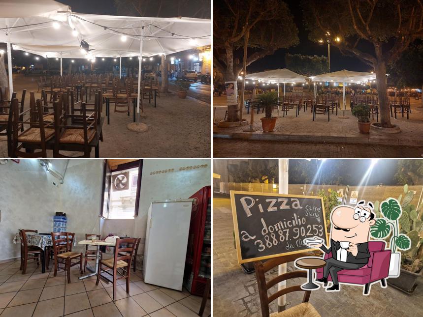 Gli interni di IN PIAZZA PIZZERIA Bar CAFFÈ SICILIA PACHINO Pizzeria ASPORTO MARZAMEMI GRANELLI in primavera ed estate