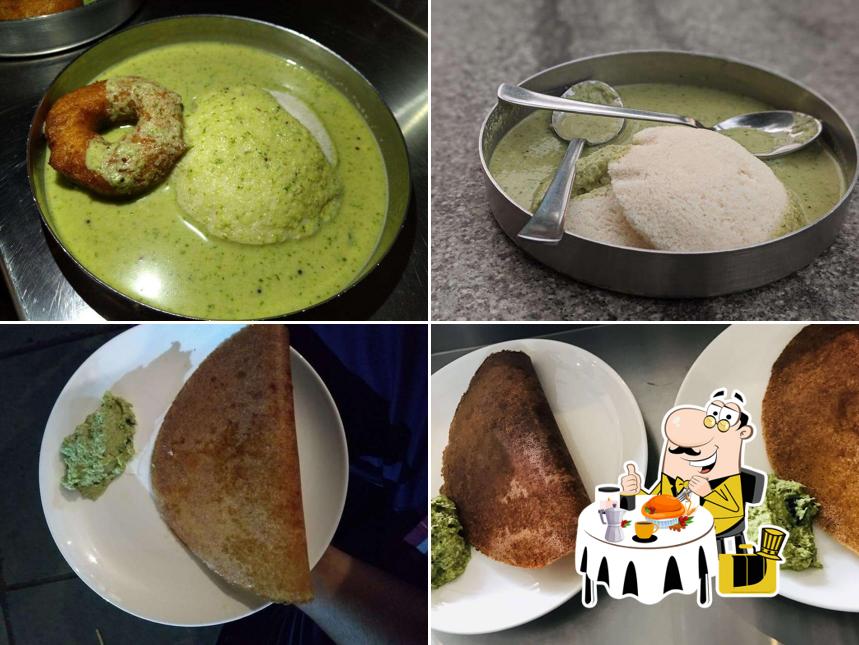 Food at Taaza Kitchen