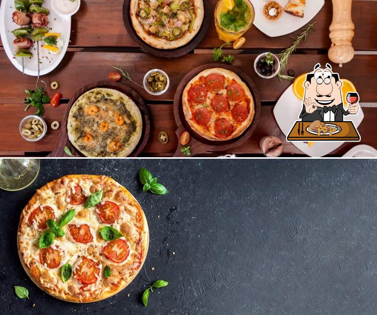 Pick pizza at Onesta