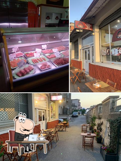 Siediti a un tavolo di Pane e Salsiccia