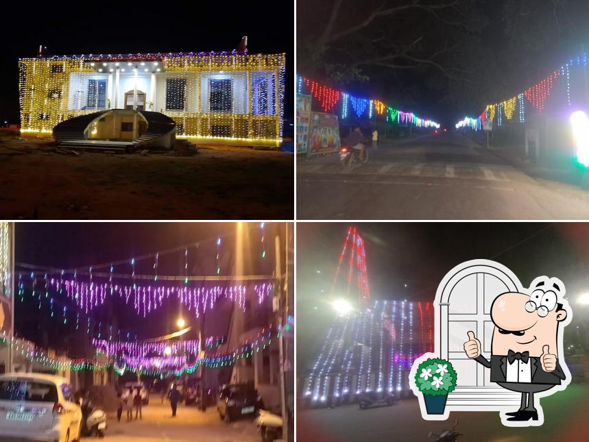 Check out how Sri Manjunatha Bar looks outside