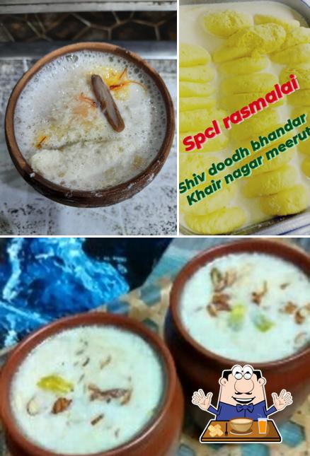 Clam chowder at Shiv Dhoodh Bhandar