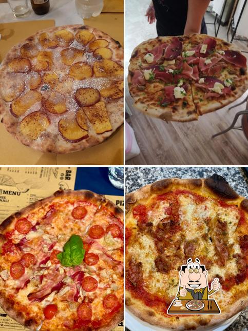 Ordina una pizza a Roxy Bar