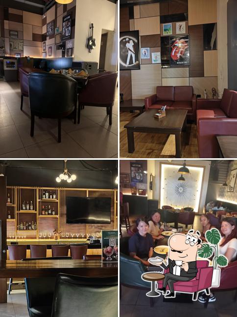 Check out how nineteenth hole looks inside