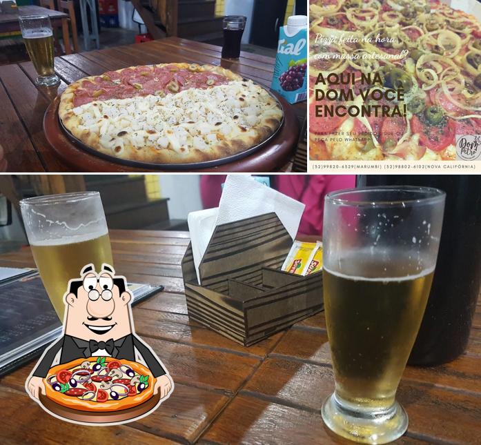 Peça diversos tipos de pizza