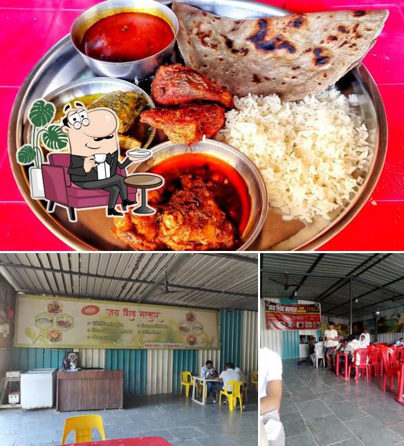 Among different things one can find interior and pizza at Hotel Jai Shiv Malhar