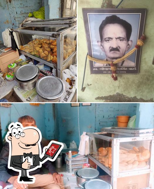 See this image of Janta Kachori Centre