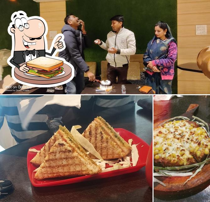 Grilled cheese sandwich at Daily Dose