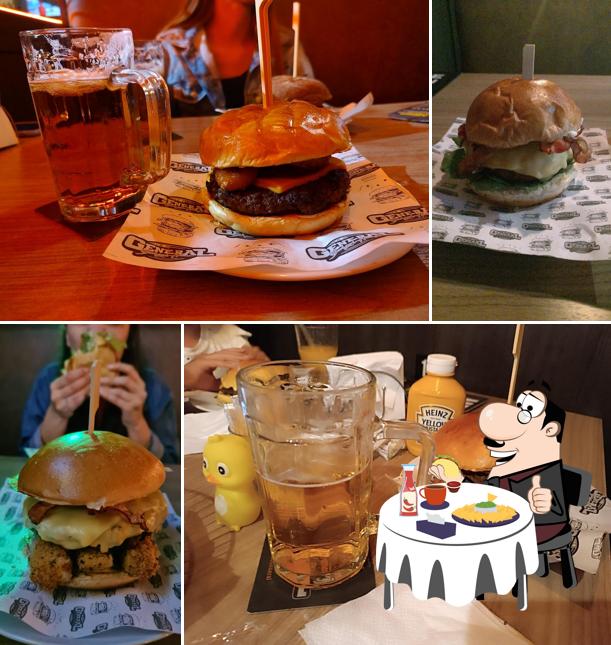 Delicie-se com um hambúrguer no General Burger House
